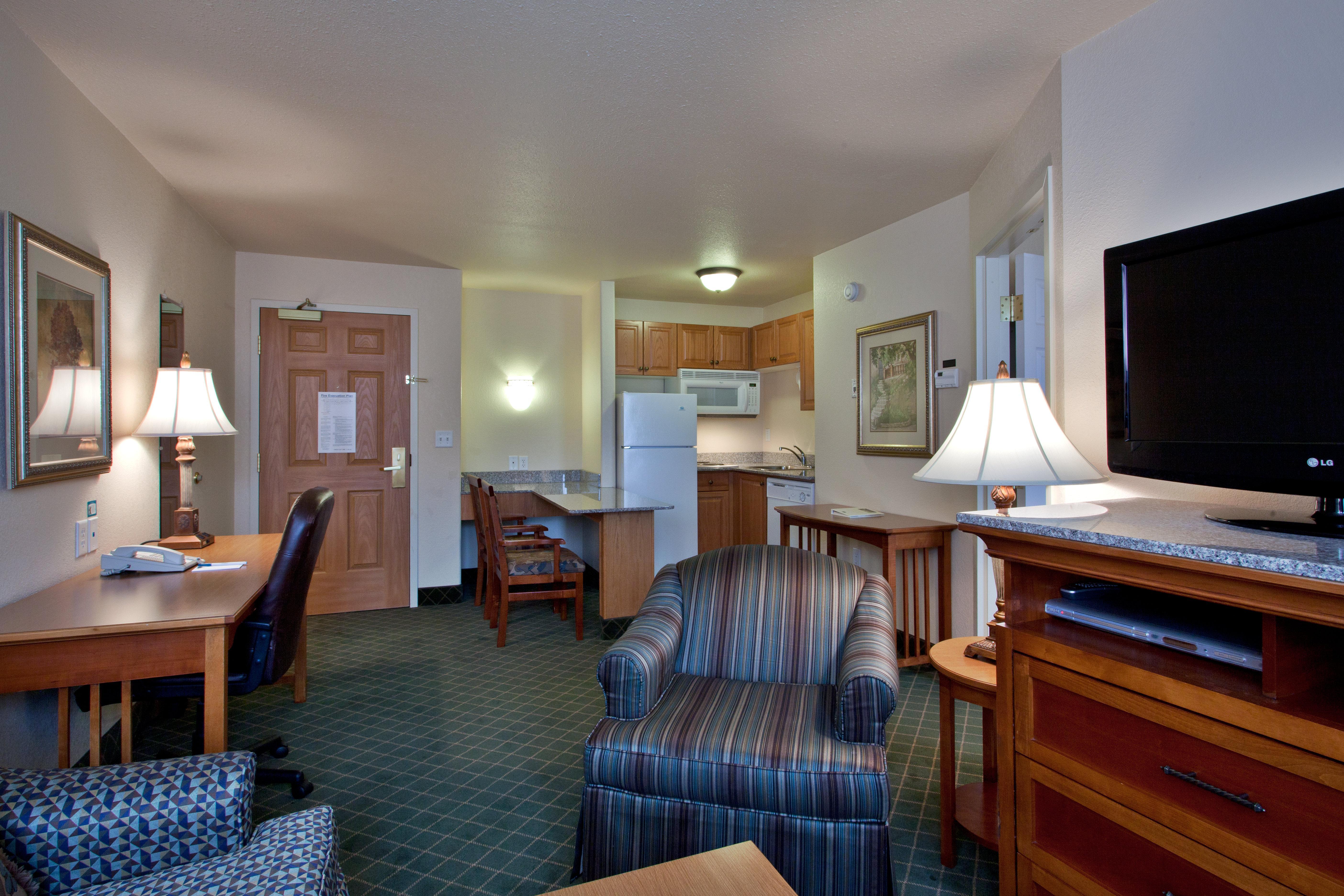Staybridge Suites - Calgary Airport By Ihg Exterior photo