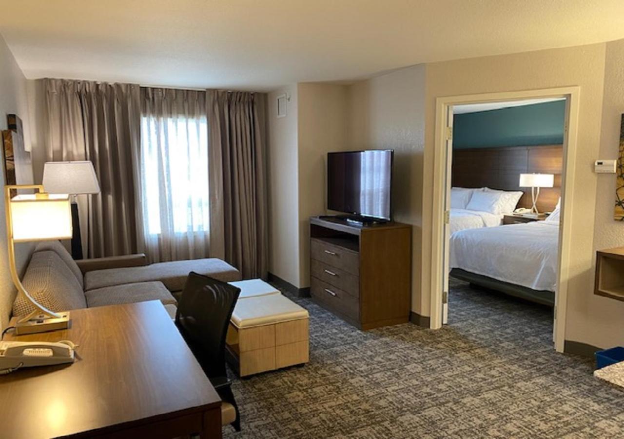 Staybridge Suites - Calgary Airport By Ihg Exterior photo